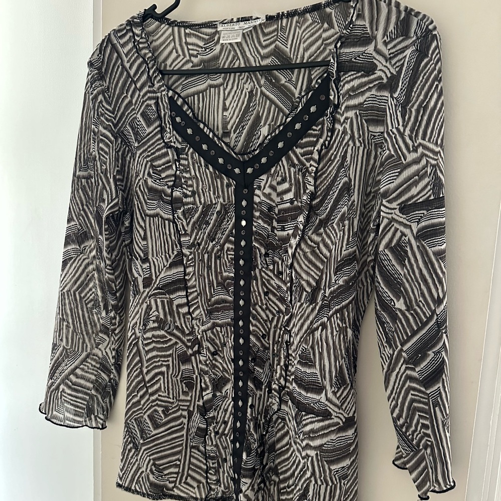 Alberto Makali Black and White Patterned Top
